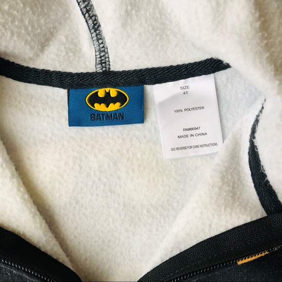 🎉EUC🎉 Batman Zip-Up Hoodie🎉 - Picture 4 of 7